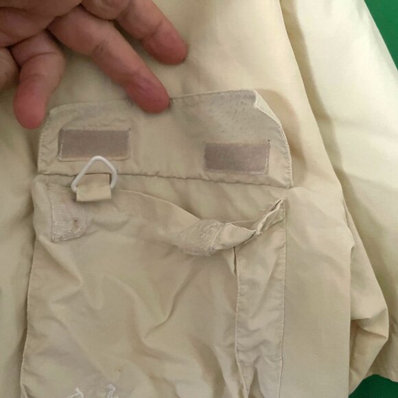 Cabela's Guidewear Button-Up Shirt Off White Men's Large Short Sleeve Pockets - Picture 10 of 12